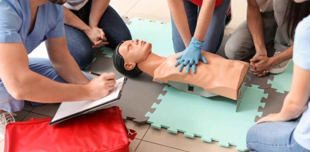 first aid certificate employer requirement