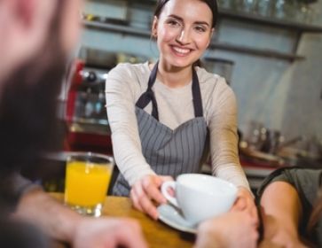 first aid training courses restaurants, cafes and pubs uk